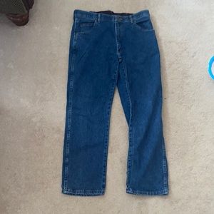 Men’s wrangler jeans 36x29 regular fit jeans